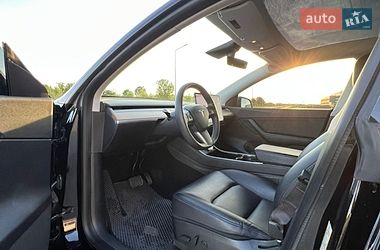 Внедорожник / Кроссовер Tesla Model Y 2021 в Виннице