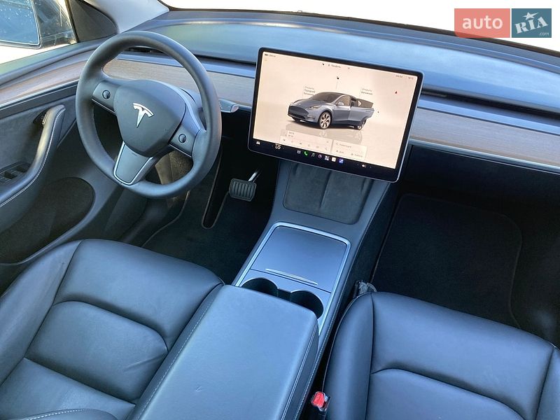Внедорожник / Кроссовер Tesla Model Y 2024 в Сарнах фото 39 Внедорожник / Кроссовер Tesla Model Y 2024 в Сарнах