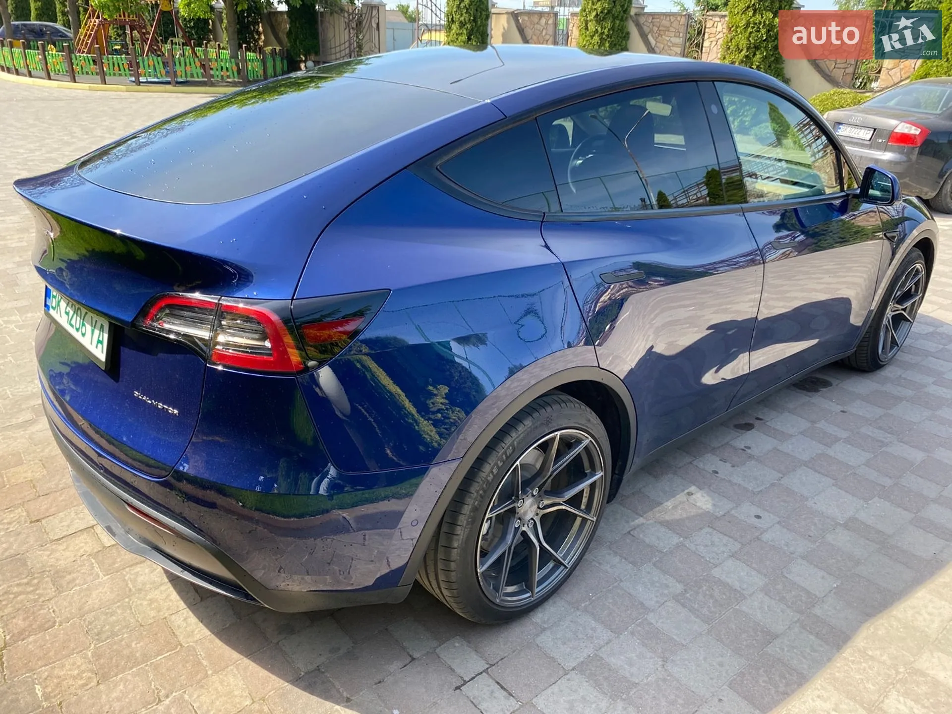 2022 Tesla Model Y - мініатюра 19
