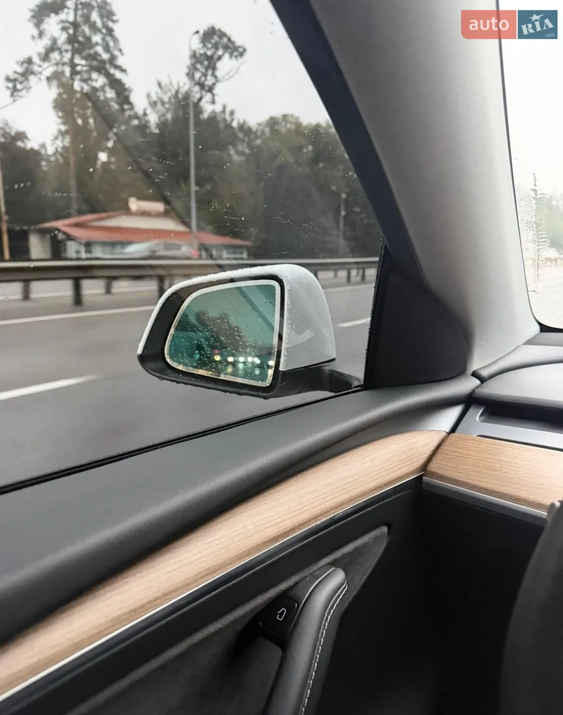 2022 Tesla Model Y - мініатюра 6