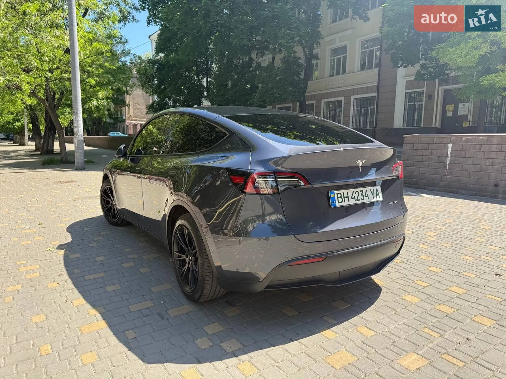 2021 Tesla Model Y - мініатюра 4