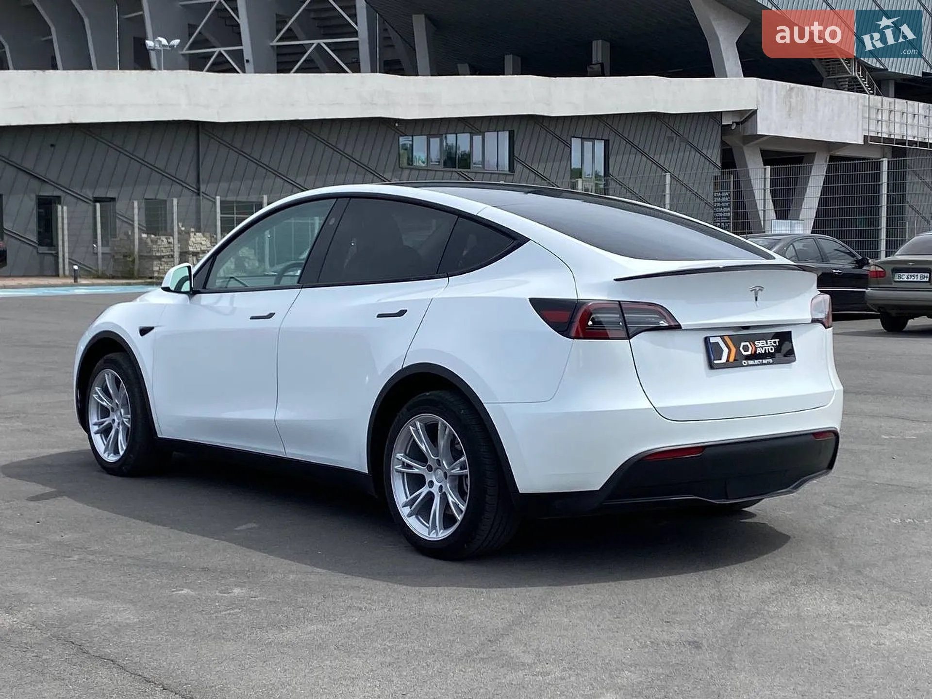 2023 Tesla Model Y - мініатюра 2