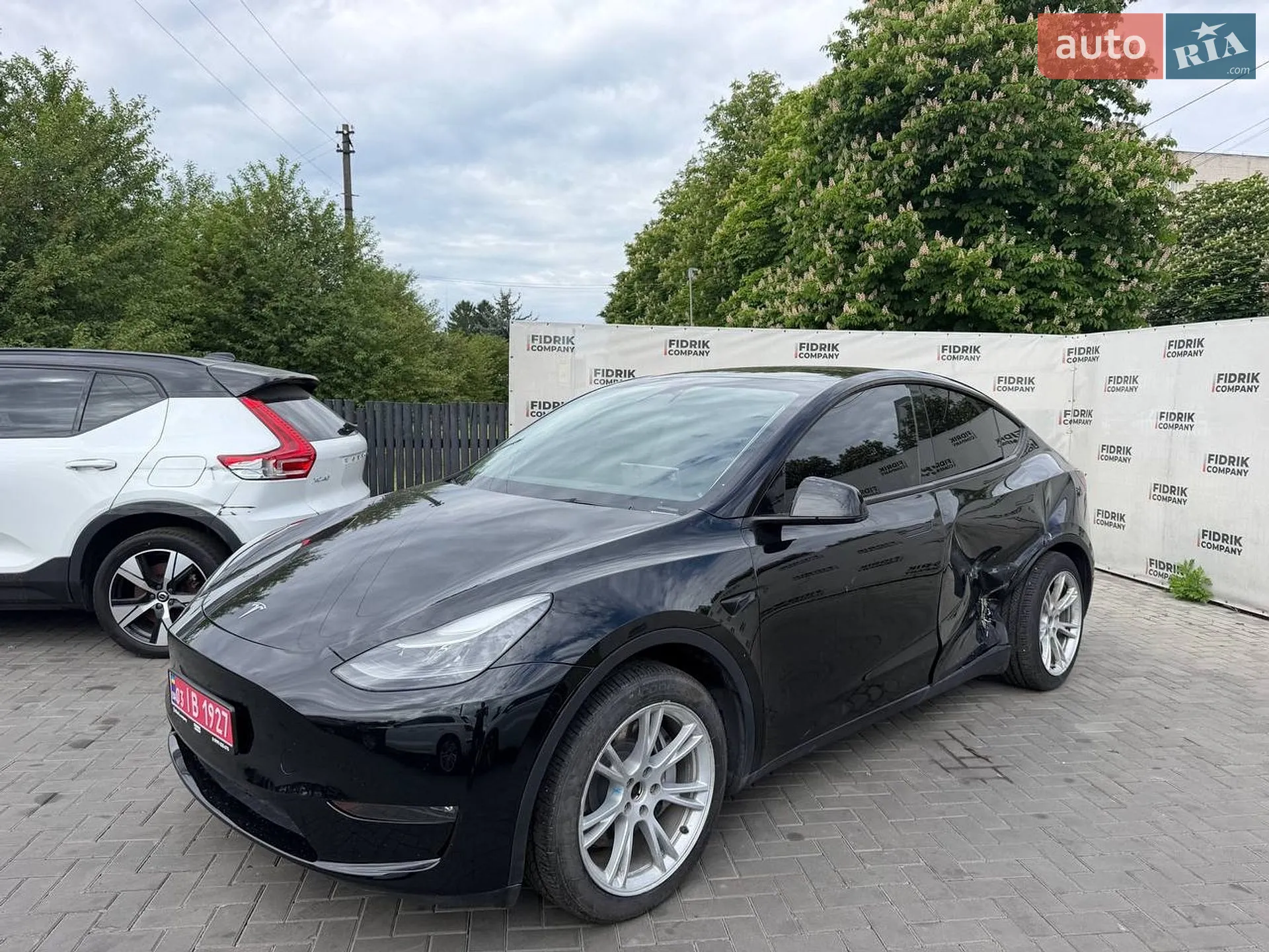 2022 Tesla Model Y - мініатюра 3
