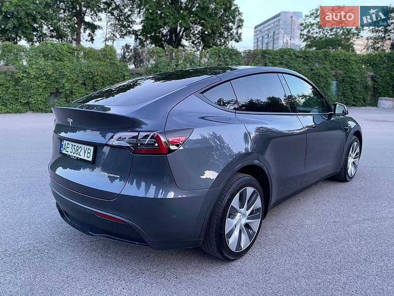 Внедорожник / Кроссовер Tesla Model Y 2023 в Днепре