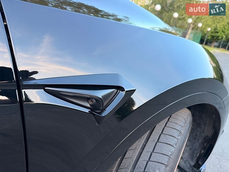 Внедорожник / Кроссовер Tesla Model Y 2023 в Великодолинском