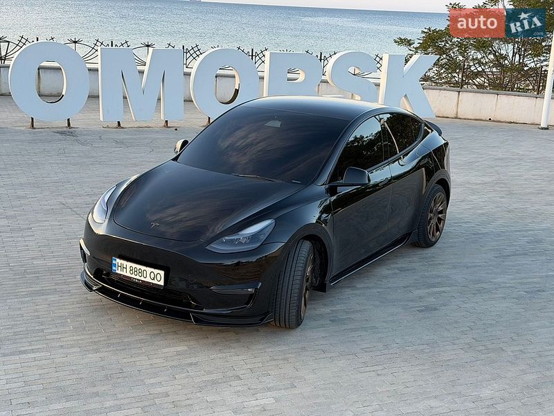 Внедорожник / Кроссовер Tesla Model Y 2023 в Великодолинском