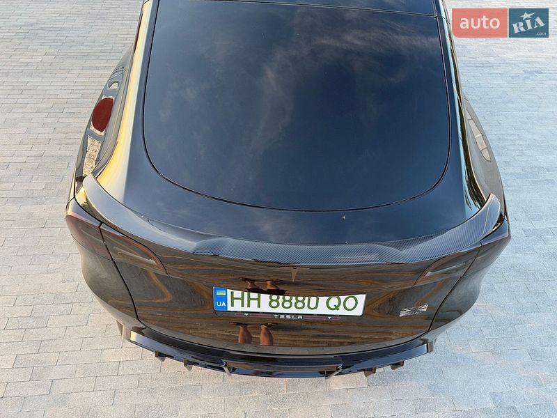 Внедорожник / Кроссовер Tesla Model Y 2023 в Великодолинском