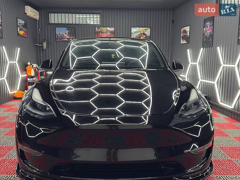 Внедорожник / Кроссовер Tesla Model Y 2023 в Великодолинском