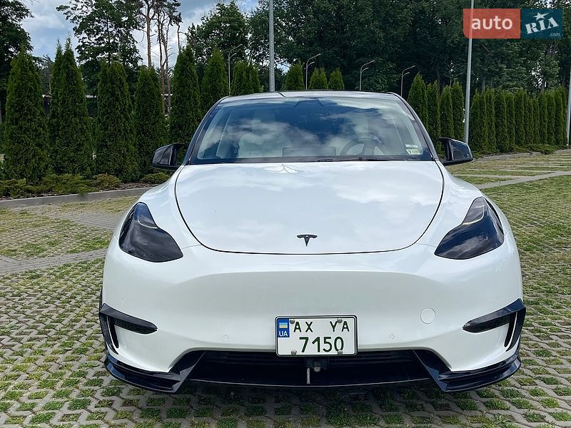 Внедорожник / Кроссовер Tesla Model Y 2022 в Харькове