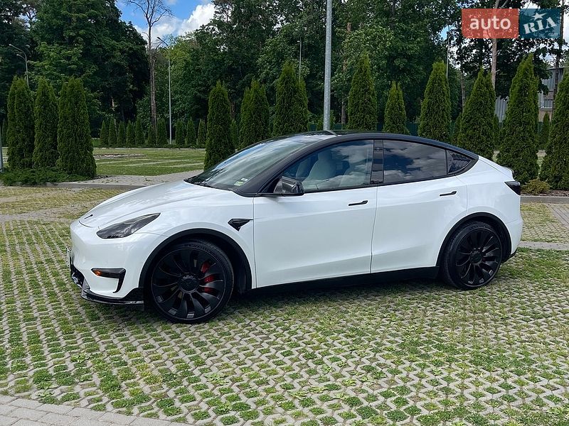 Внедорожник / Кроссовер Tesla Model Y 2022 в Харькове