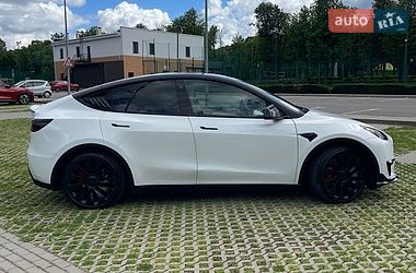 Внедорожник / Кроссовер Tesla Model Y 2022 в Харькове