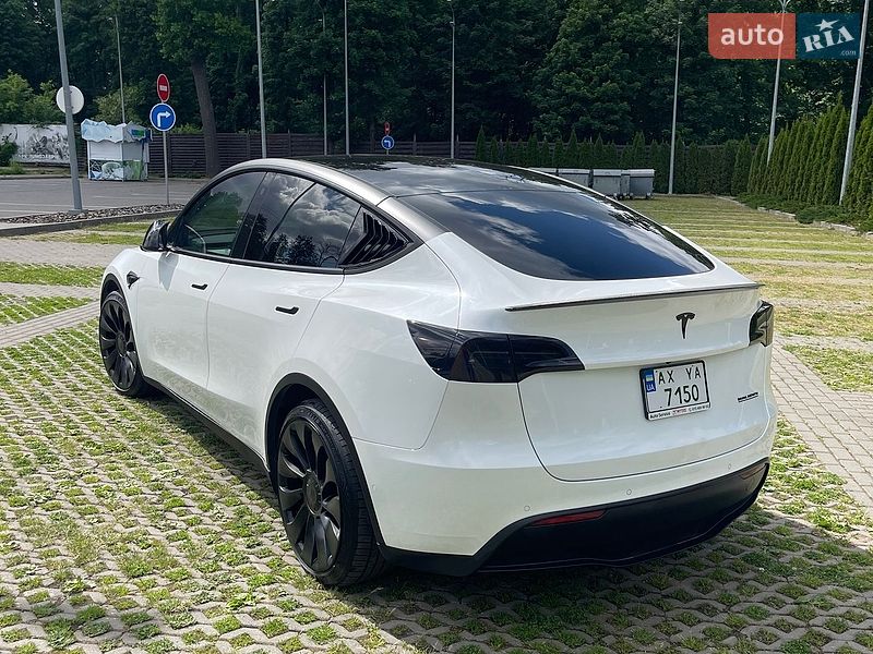 Внедорожник / Кроссовер Tesla Model Y 2022 в Харькове