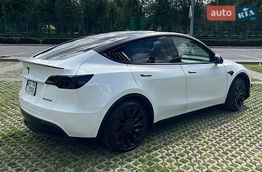 Позашляховик / Кросовер Tesla Model Y 2022 в Харкові фото 15 Позашляховик / Кросовер Tesla Model Y 2022 в Харкові