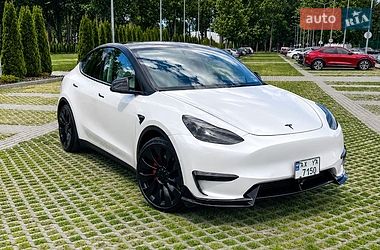 Внедорожник / Кроссовер Tesla Model Y 2022 в Харькове