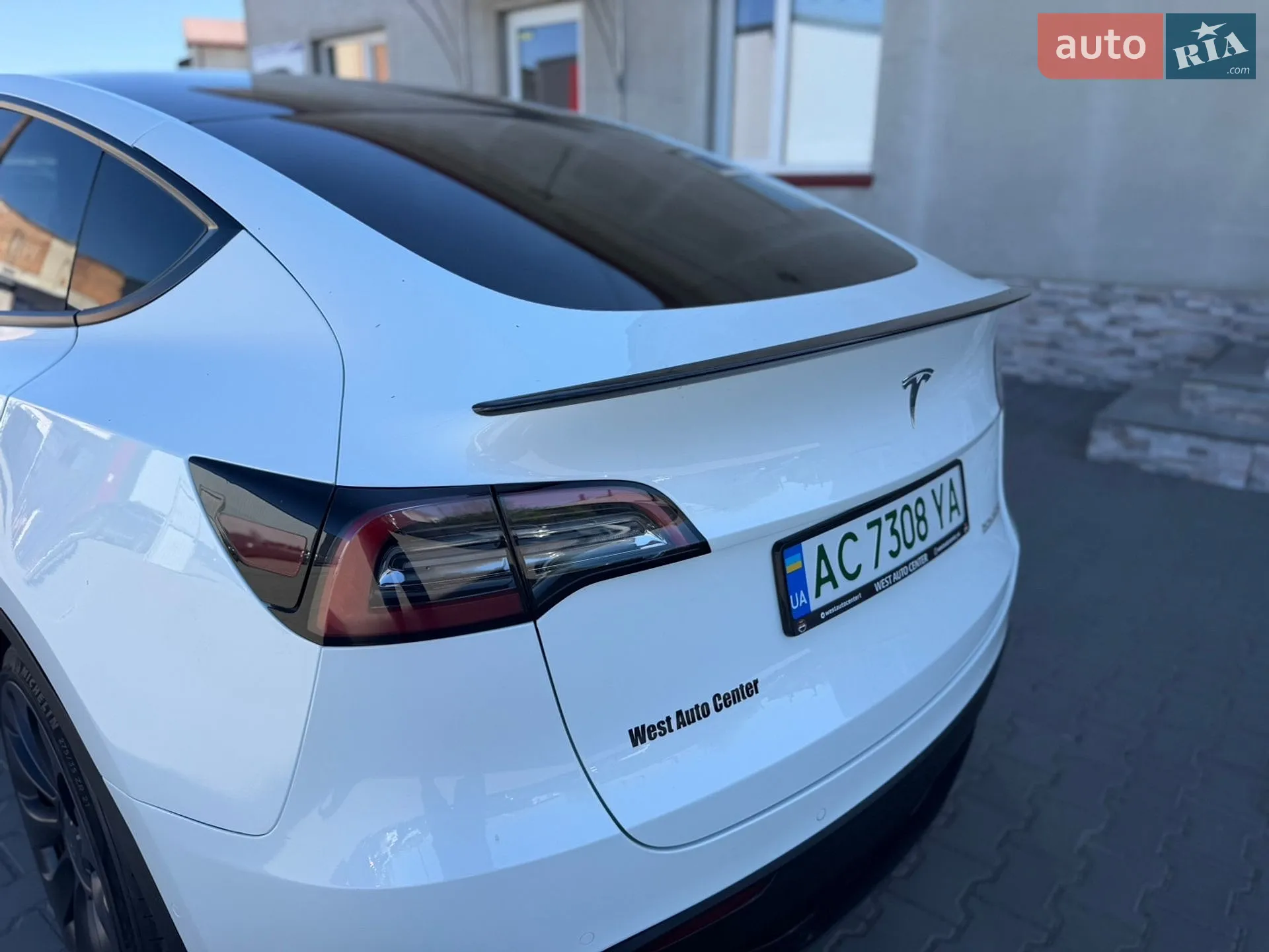 2022 Tesla Model Y - мініатюра 11