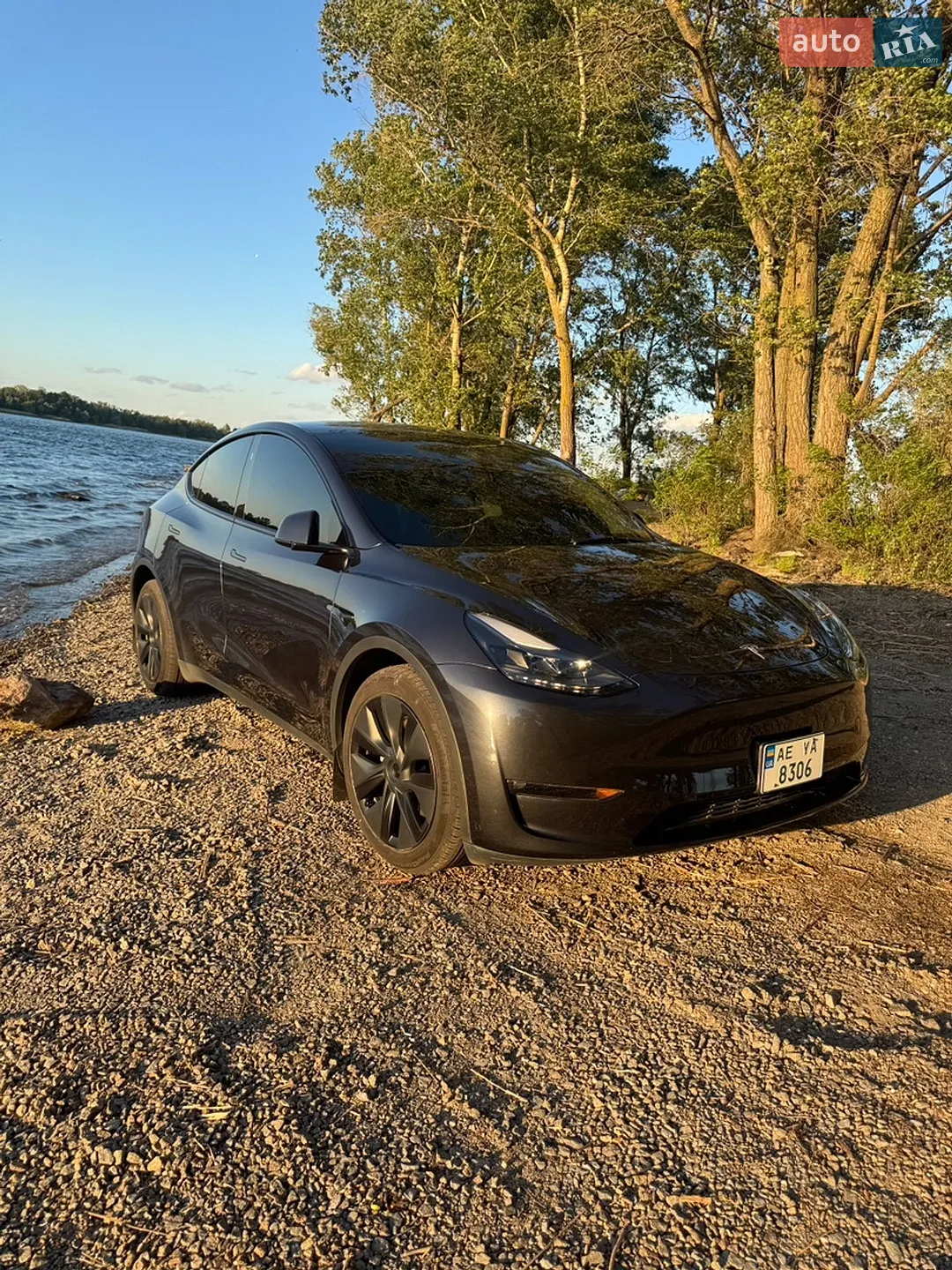 2024 Tesla Model Y - мініатюра 17