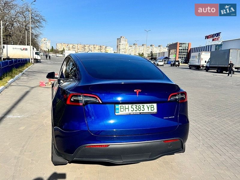 Внедорожник / Кроссовер Tesla Model Y 2023 в Одессе