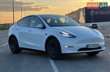 Позашляховик / Кросовер Tesla Model Y 2023 в Львові