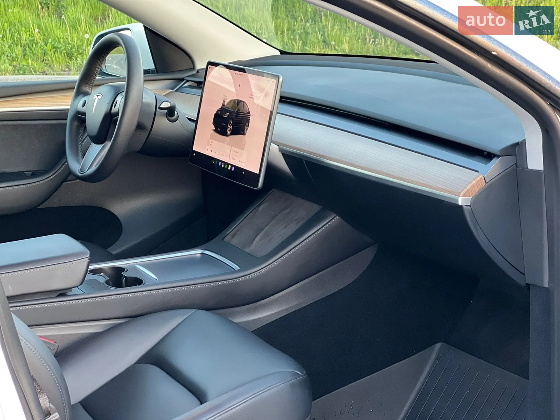 2023 Tesla Model Y - мініатюра 12
