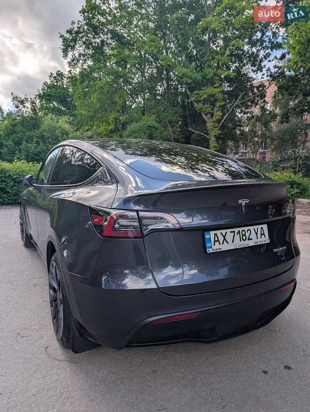 Tesla Model Y 2024 VIN 7SAYGDEF3RA312959 фото оголошення 7 з 27