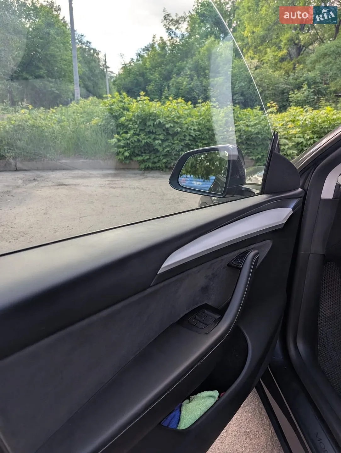 2024 Tesla Model Y - мініатюра 23