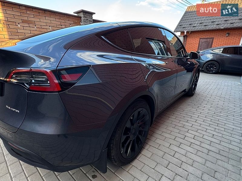 Внедорожник / Кроссовер Tesla Model Y 2023 в Виннице