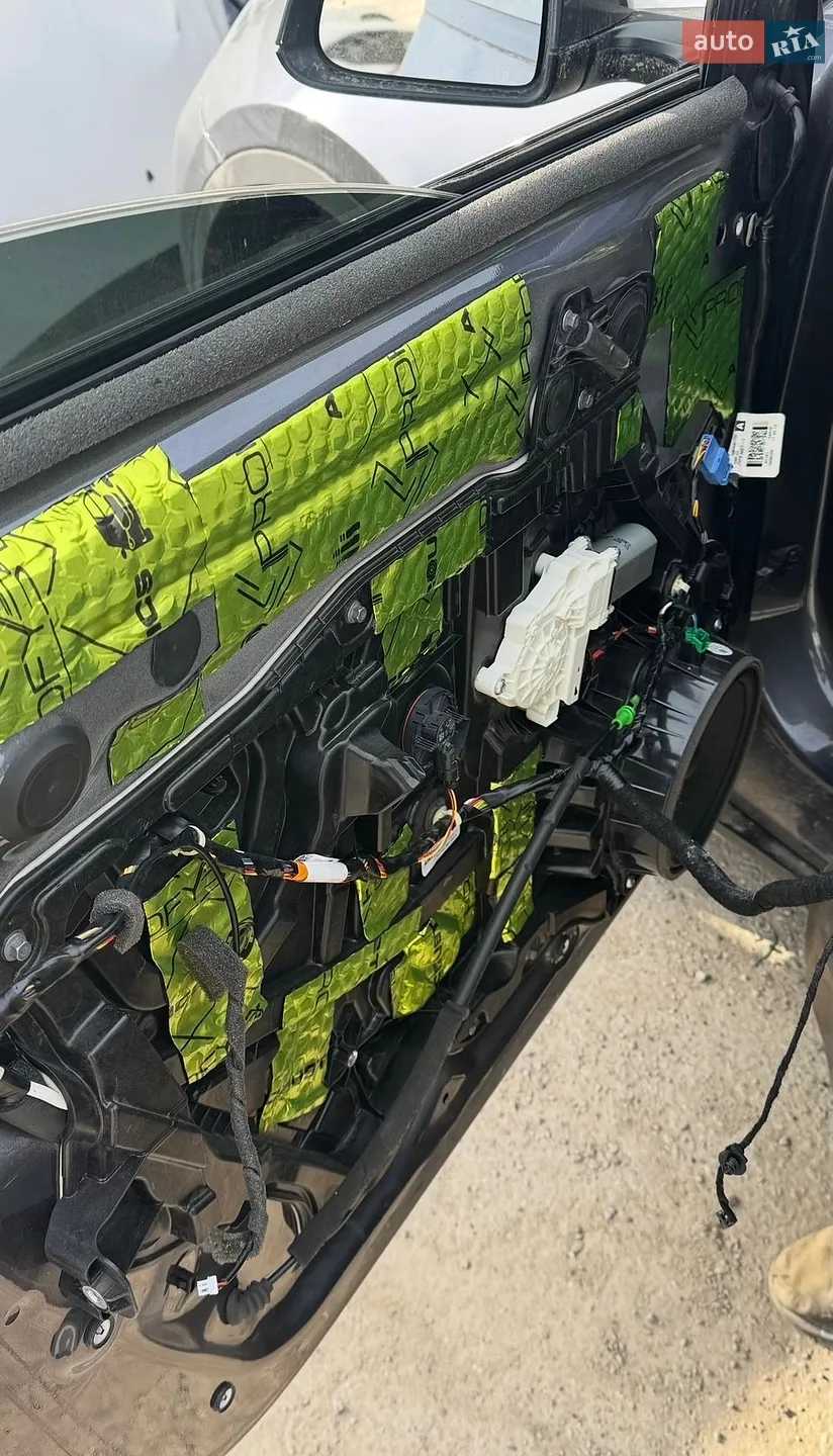 2023 Tesla Model Y - мініатюра 64