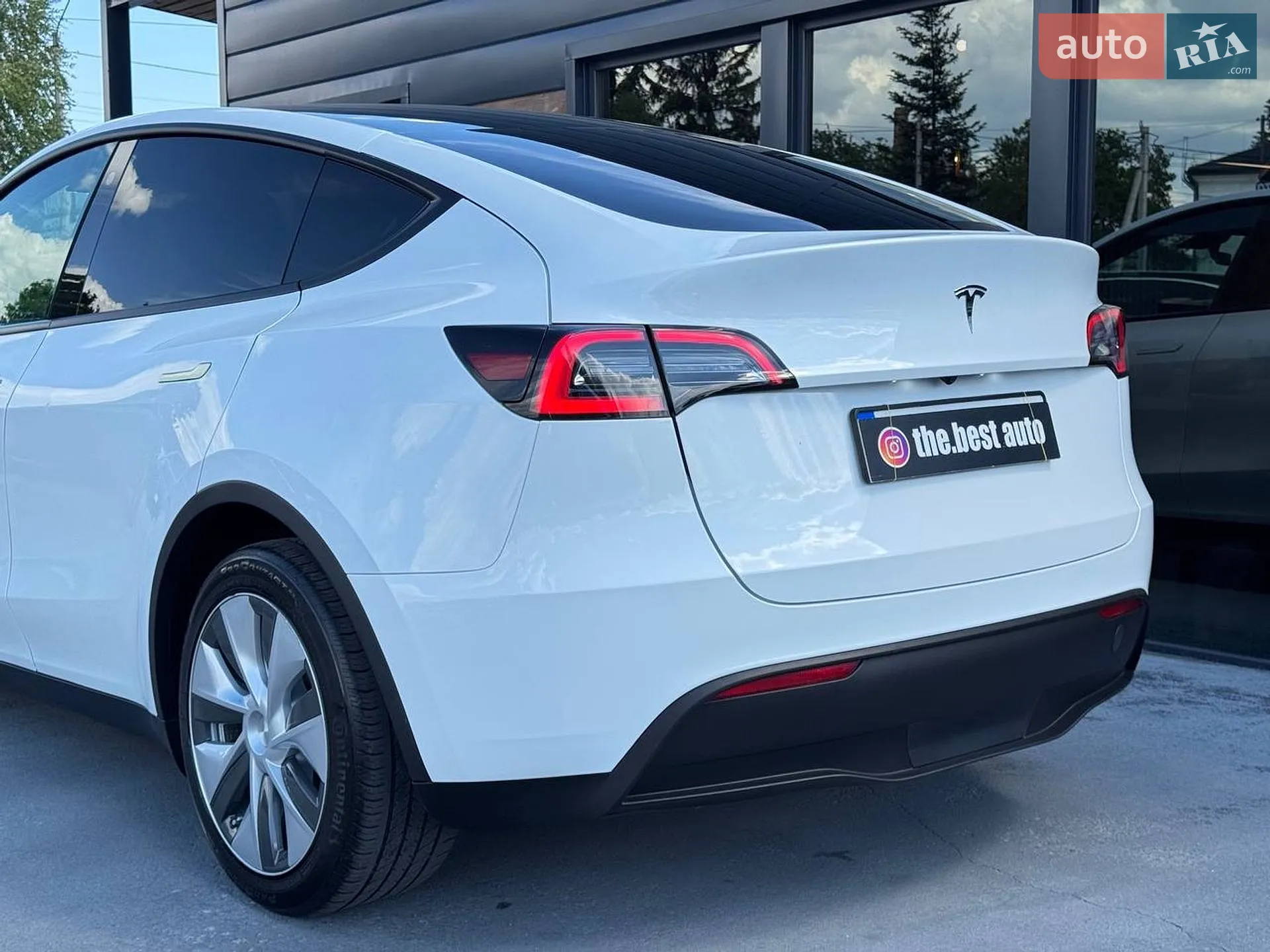 2023 Tesla Model Y - мініатюра 20