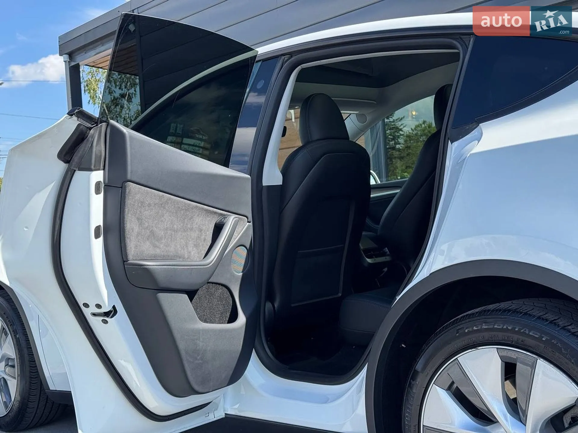 2023 Tesla Model Y - мініатюра 50
