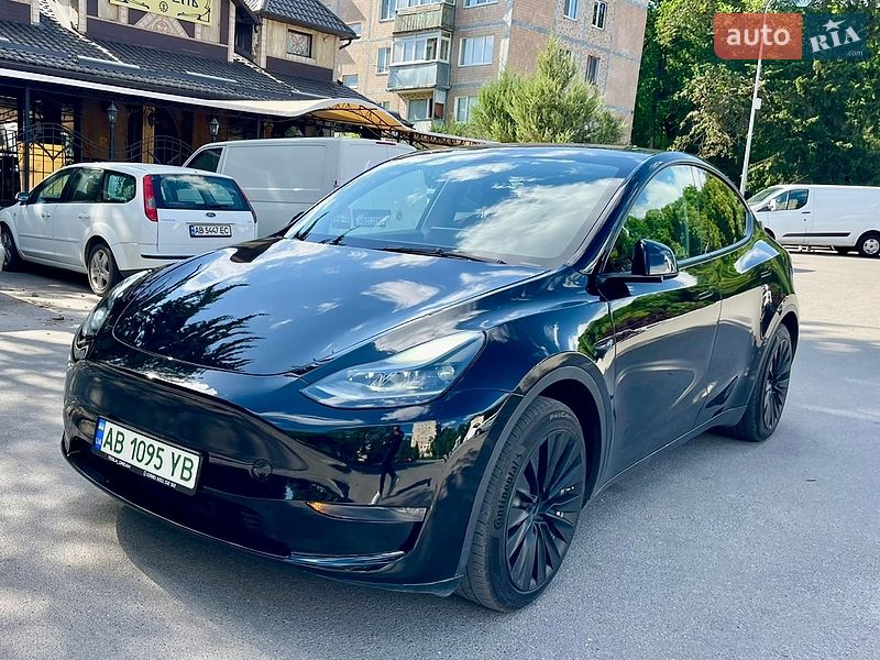 Внедорожник / Кроссовер Tesla Model Y 2023 в Виннице