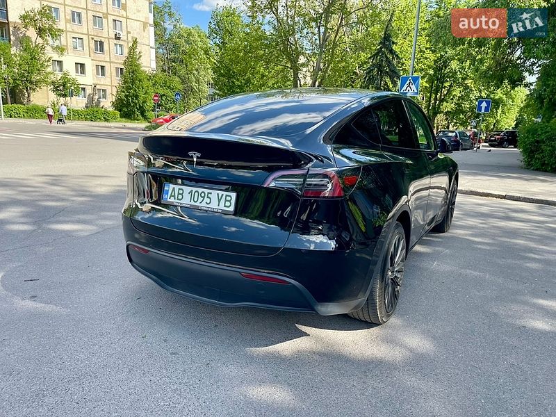 Внедорожник / Кроссовер Tesla Model Y 2023 в Виннице