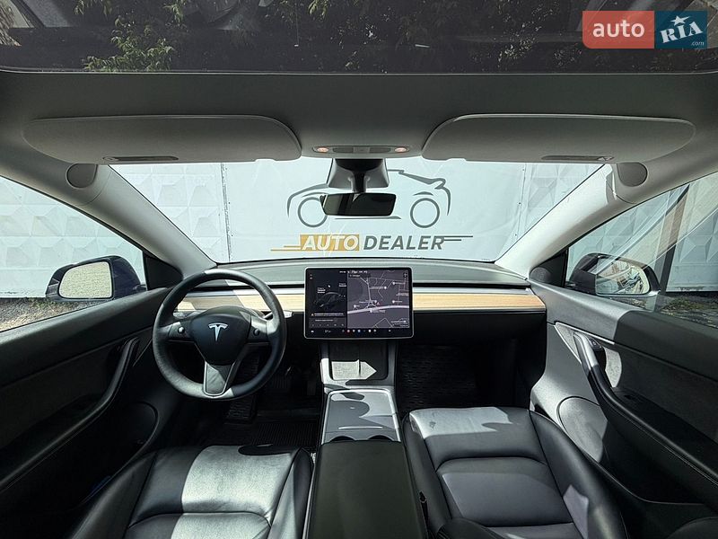 Внедорожник / Кроссовер Tesla Model Y 2021 в Киеве