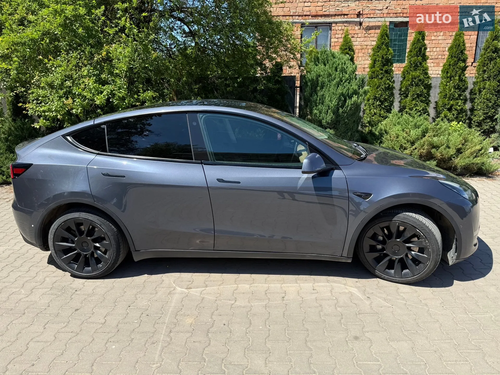 2020 Tesla Model Y - мініатюра 16