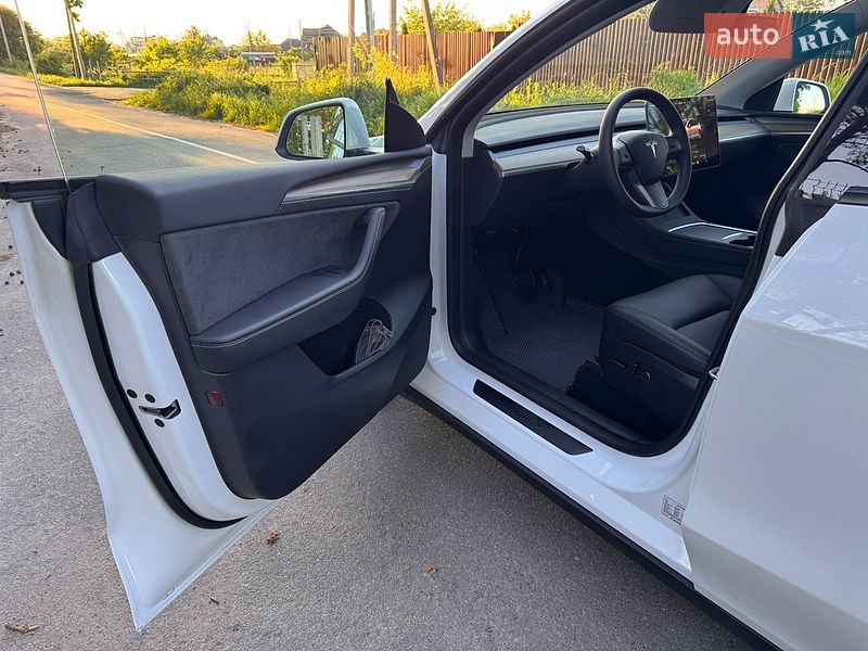 Внедорожник / Кроссовер Tesla Model Y 2023 в Виннице фото 21 Внедорожник / Кроссовер Tesla Model Y 2023 в Виннице