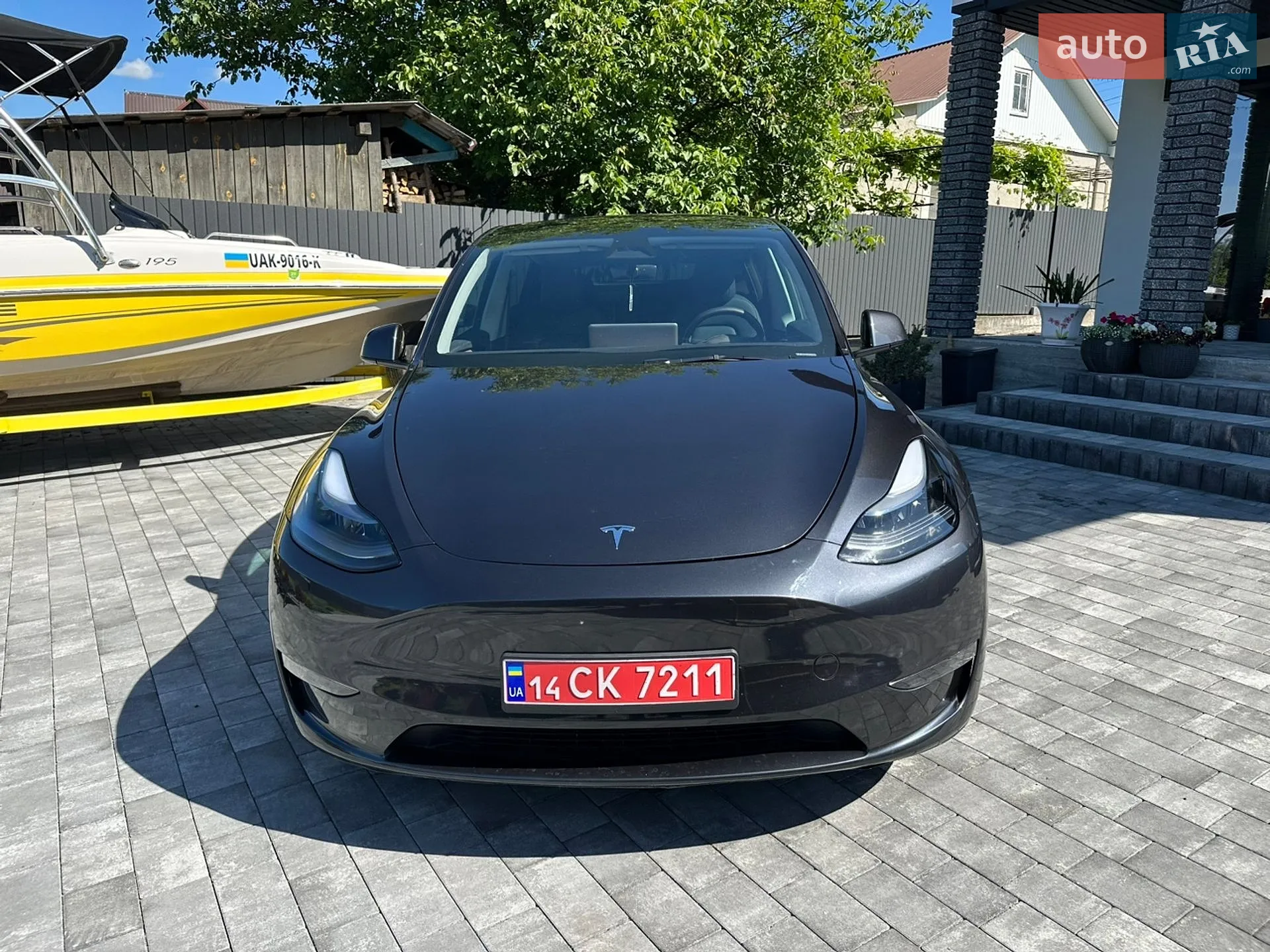 2024 Tesla Model Y - мініатюра 4