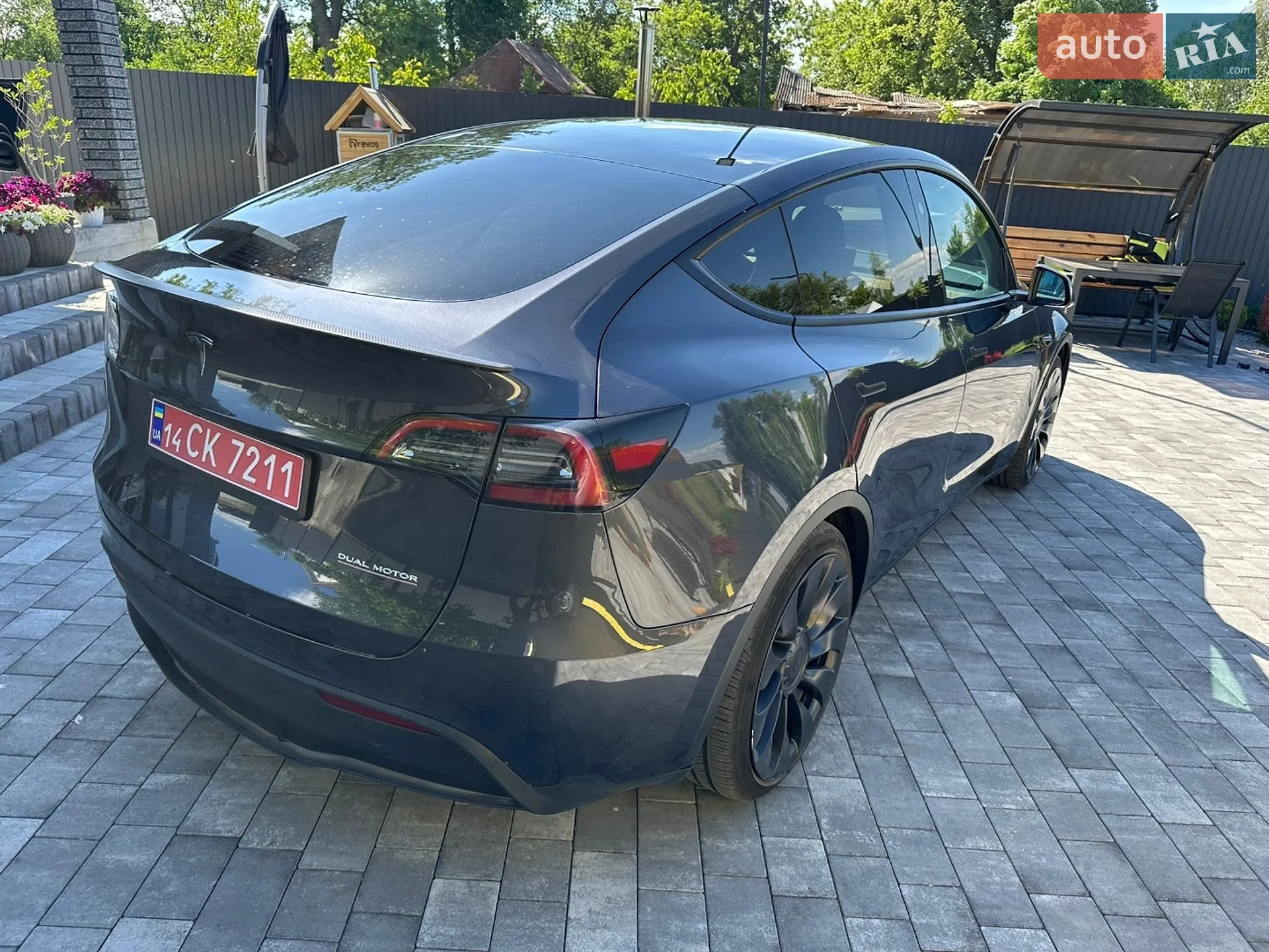 2024 Tesla Model Y - мініатюра 12