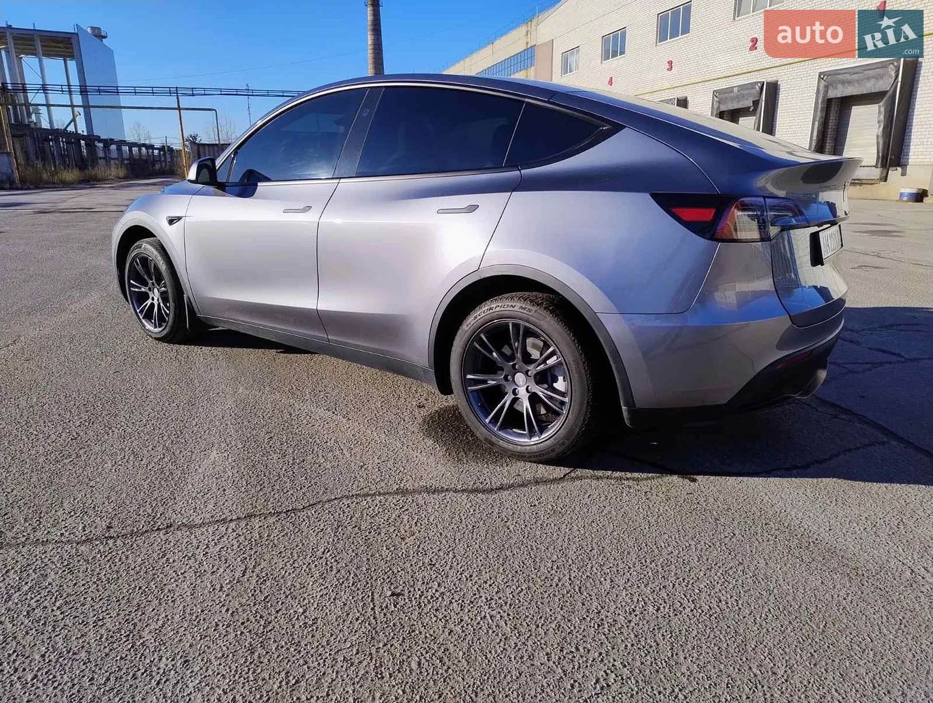 2024 Tesla Model Y - мініатюра 5