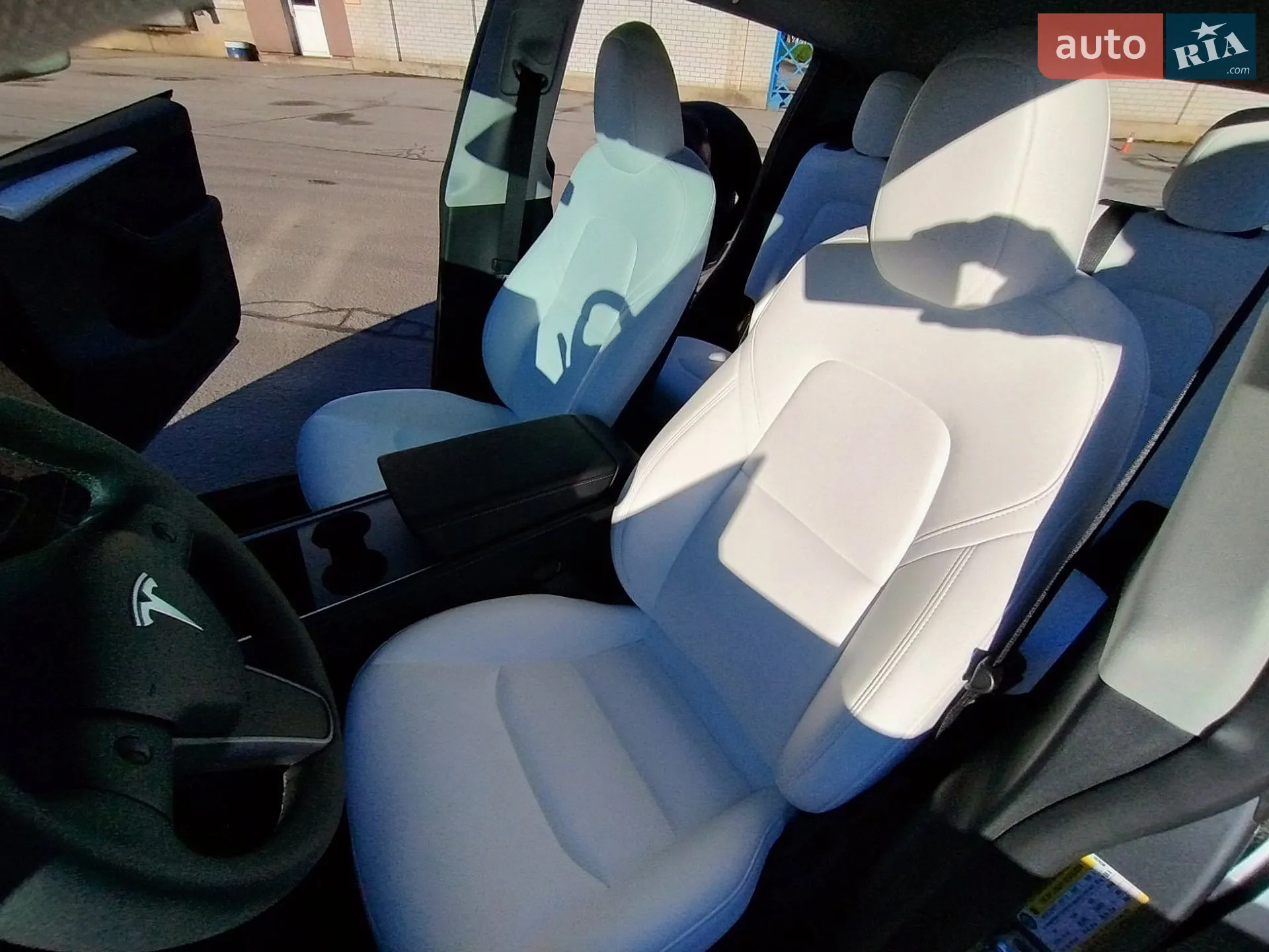 2024 Tesla Model Y - мініатюра 29