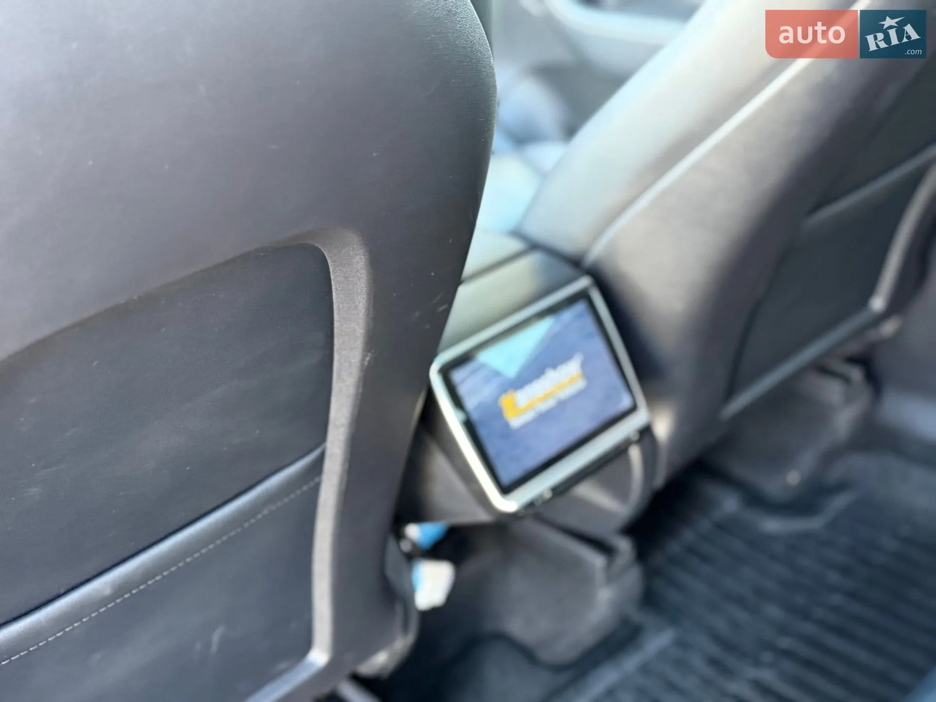 2022 Tesla Model Y - мініатюра 27