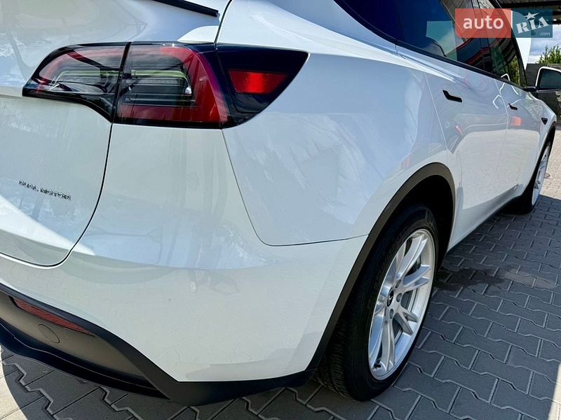 Позашляховик / Кросовер Tesla Model Y 2022 в Білій Церкві