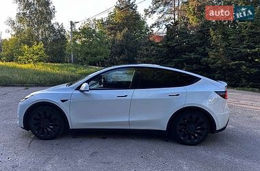 Внедорожник / Кроссовер Tesla Model Y 2023 в Харькове