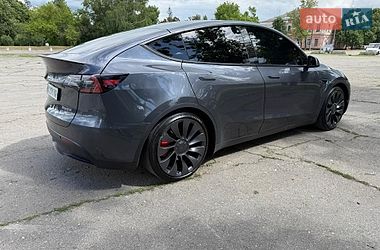 Внедорожник / Кроссовер Tesla Model Y 2023 в Харькове
