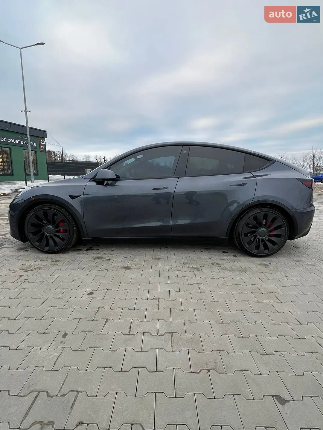 2022 Tesla Model Y - мініатюра 2