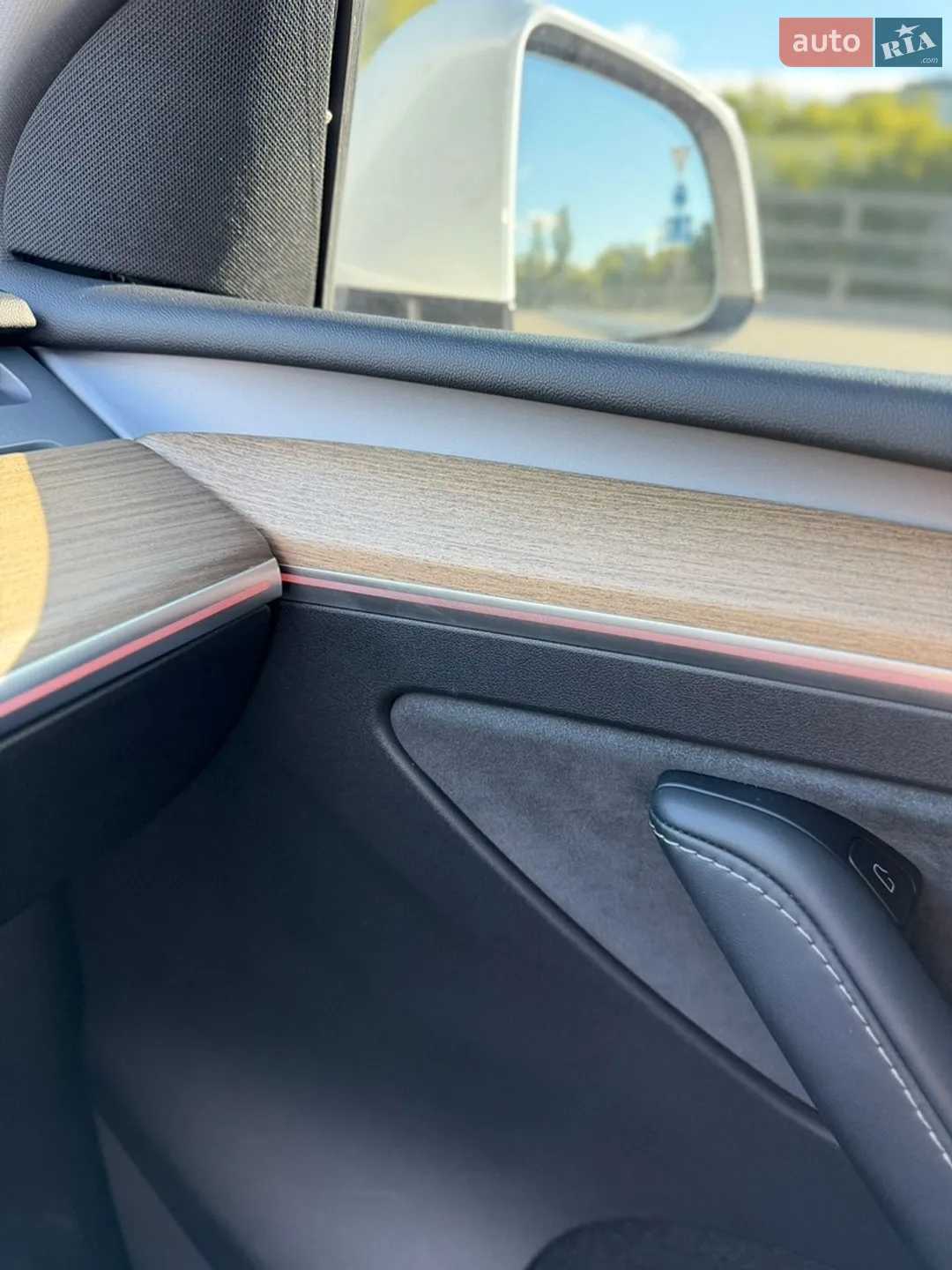 2022 Tesla Model Y - мініатюра 19