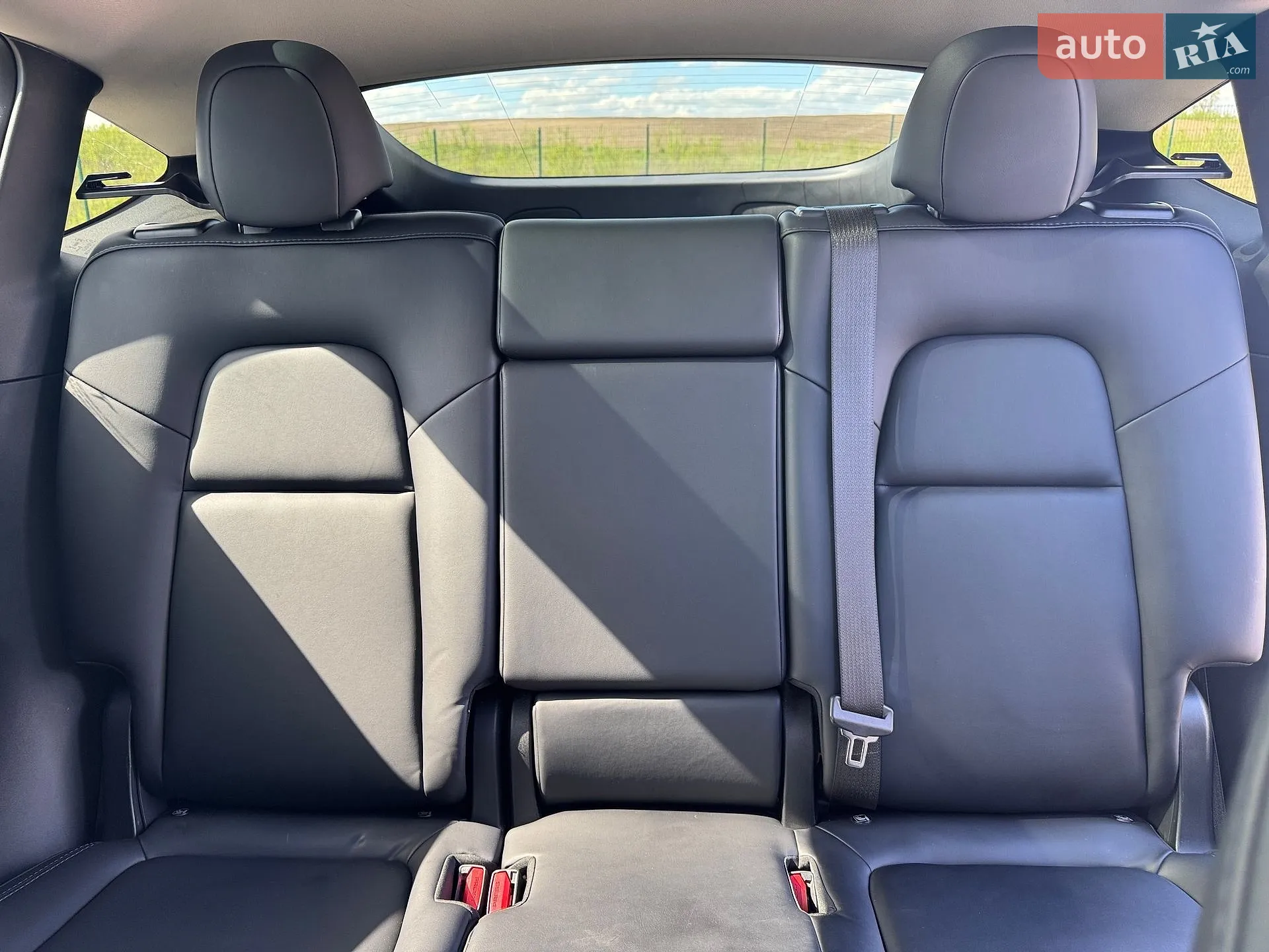 2023 Tesla Model Y - мініатюра 31