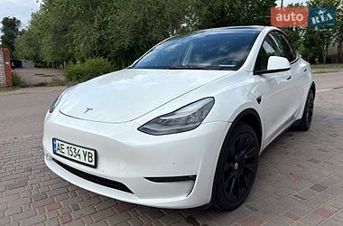 Позашляховик / Кросовер Tesla Model Y 2021 в Кривому Розі