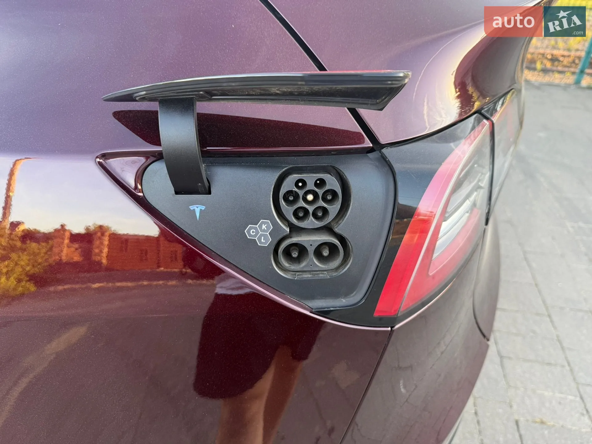 2024 Tesla Model Y - мініатюра 11
