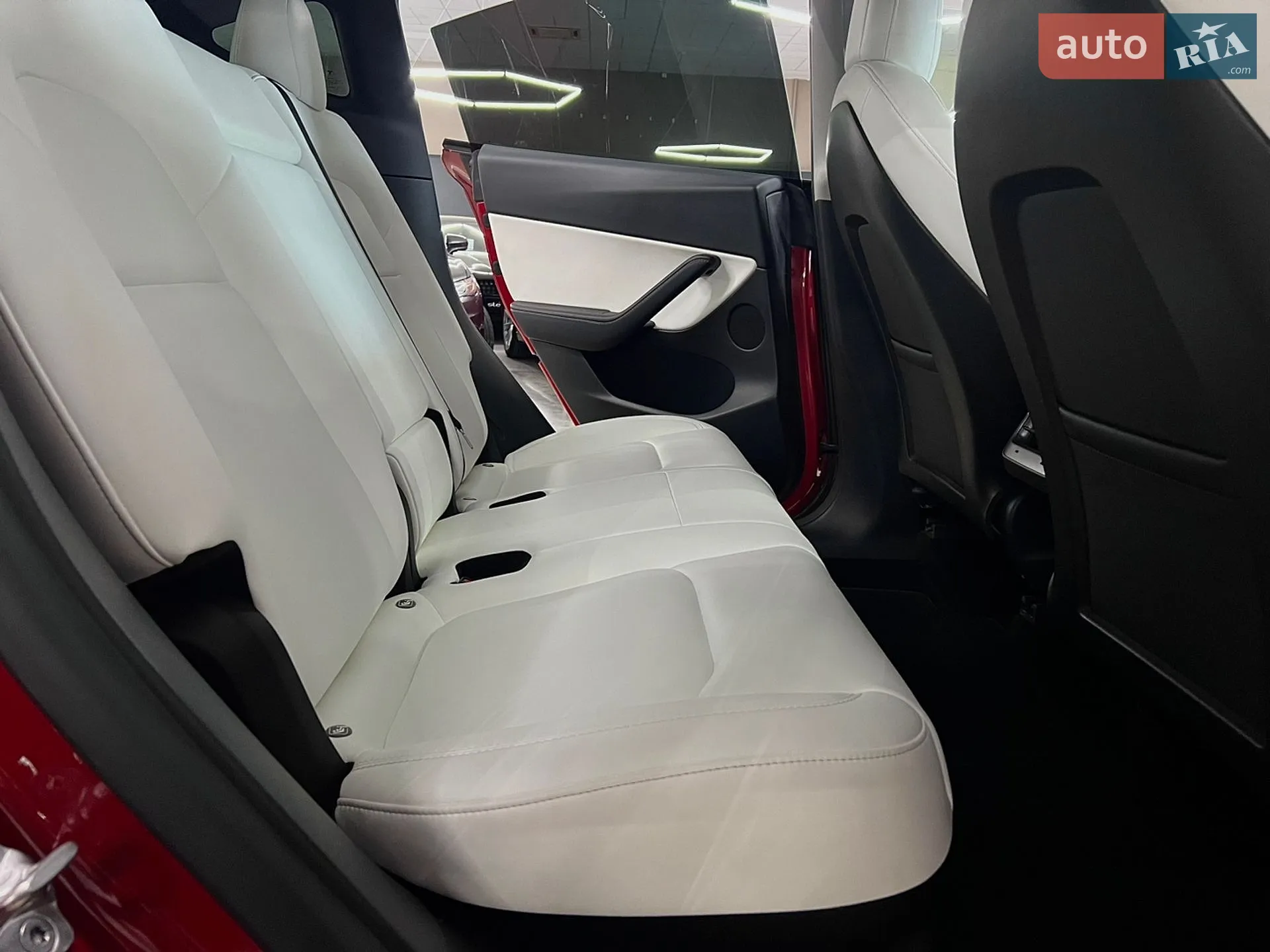 2022 Tesla Model Y - мініатюра 14