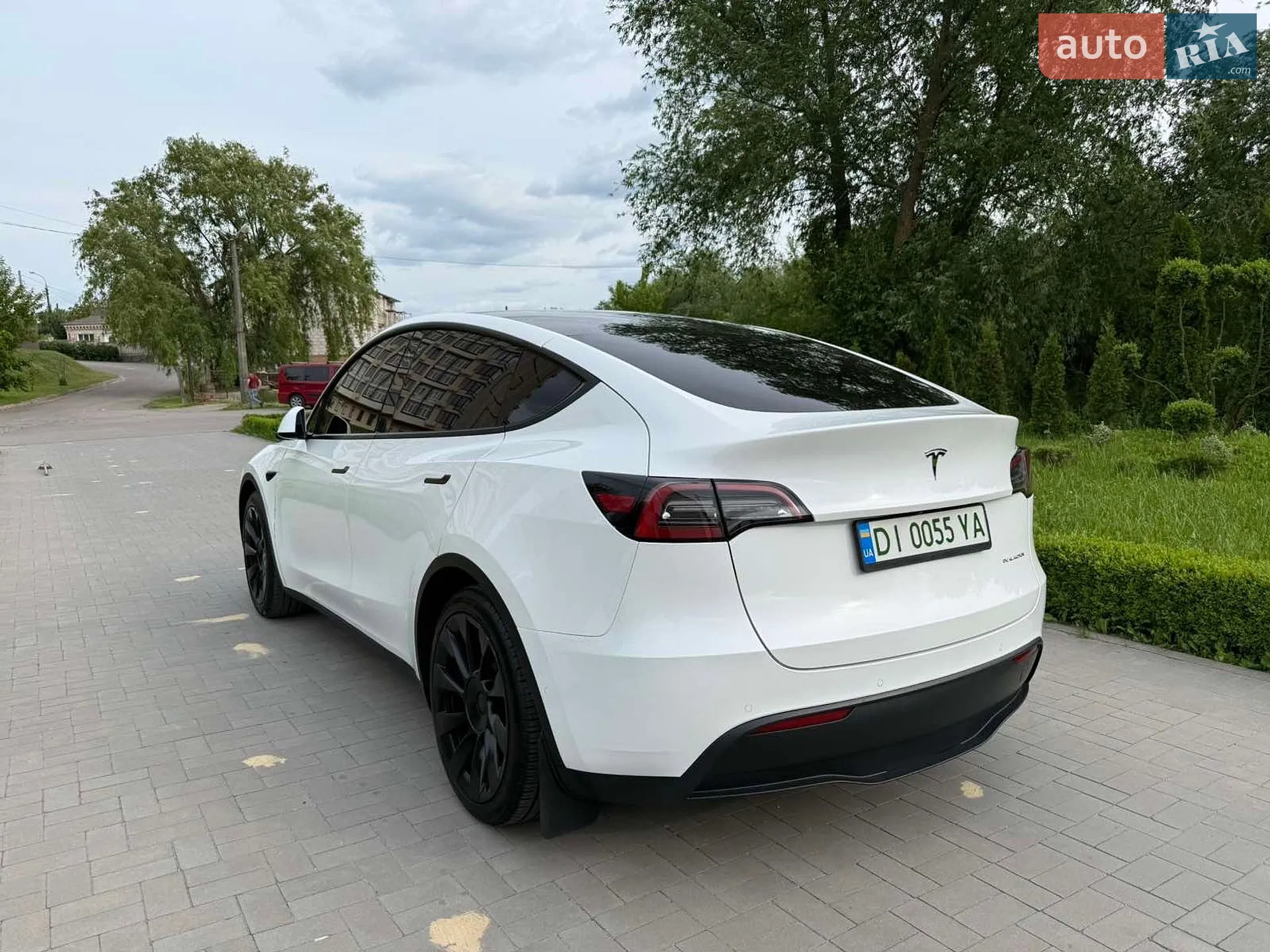 2022 Tesla Model Y - мініатюра 10