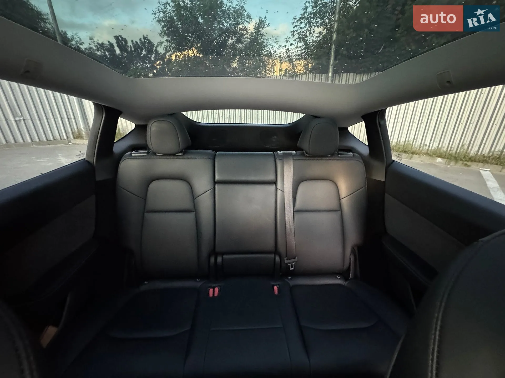 2023 Tesla Model Y - мініатюра 22